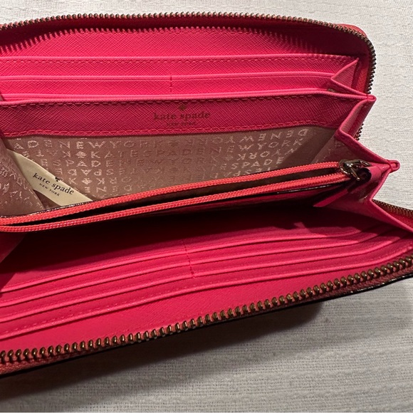 Kate Spade Wallet Posy Surprise RARE - Picture 2 of 3